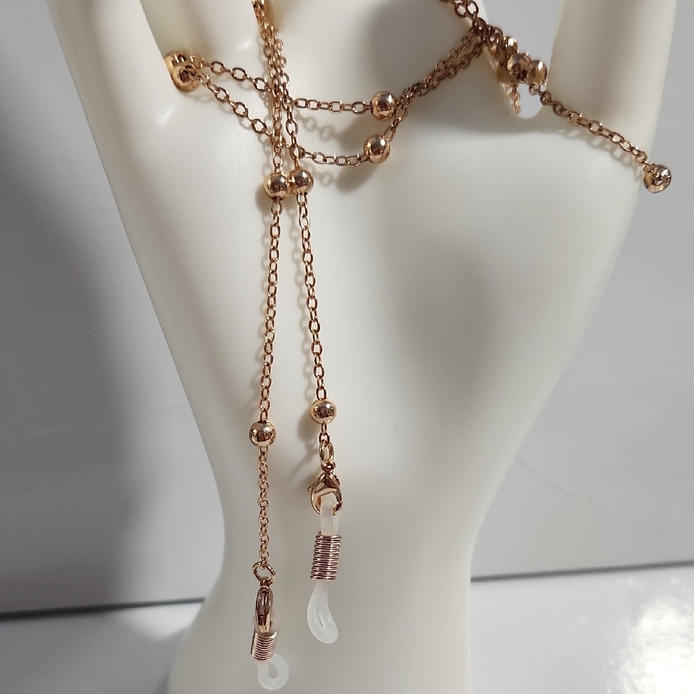 Elegant Eyeglass Chain Rose Gold and White